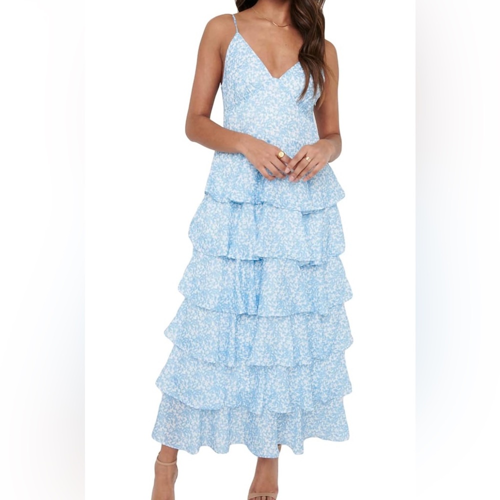 Pretty lavish floral dress baby blue new large tik tok